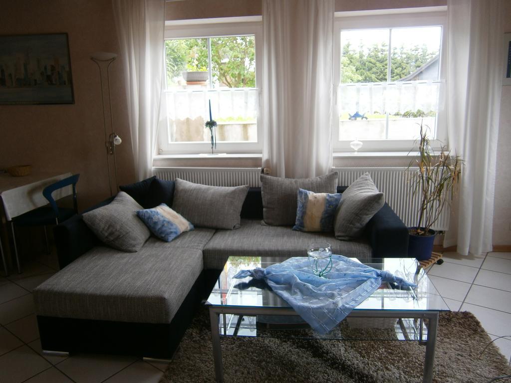 Eifeler Ferienwohnung Nettersheim Szoba fotó