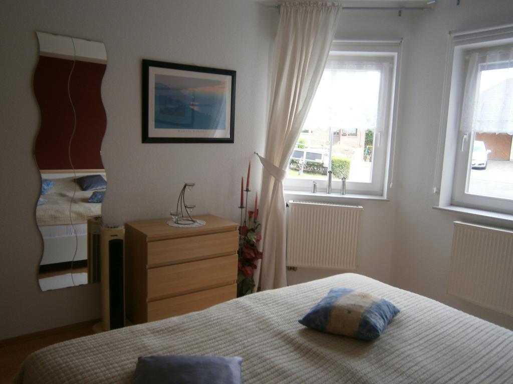 Eifeler Ferienwohnung Nettersheim Szoba fotó